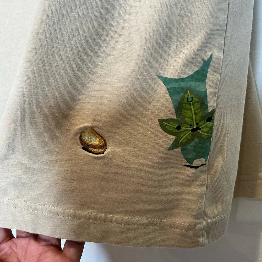 The Legend of Zelda Tears of Kingdom Uniqlo T-Shirt in Tan Size Small